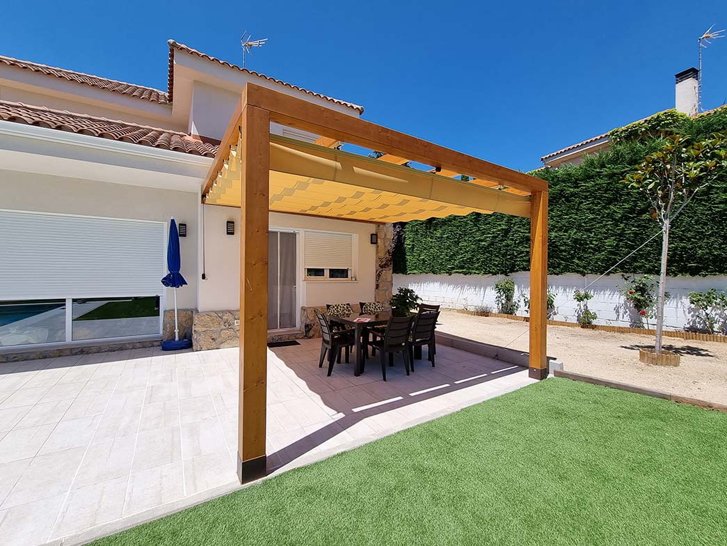 pergola-de-madera-para-barbacoas